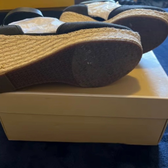 Michael Kors wedge sandals, size 9 - Picture 5 of 7